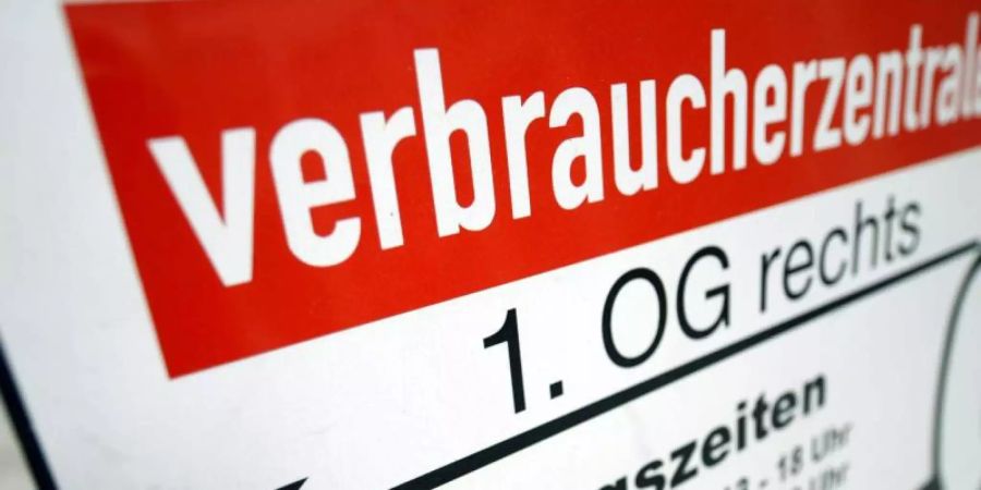 Die Verbraucherzentrale Thüringen hält die Kündigung von Prämiensparverträgen nicht für legitim, wenn die Laufzeit der Verträge noch nicht erreicht. Foto: Hendrik Schmidt/dpa-Zentralbild