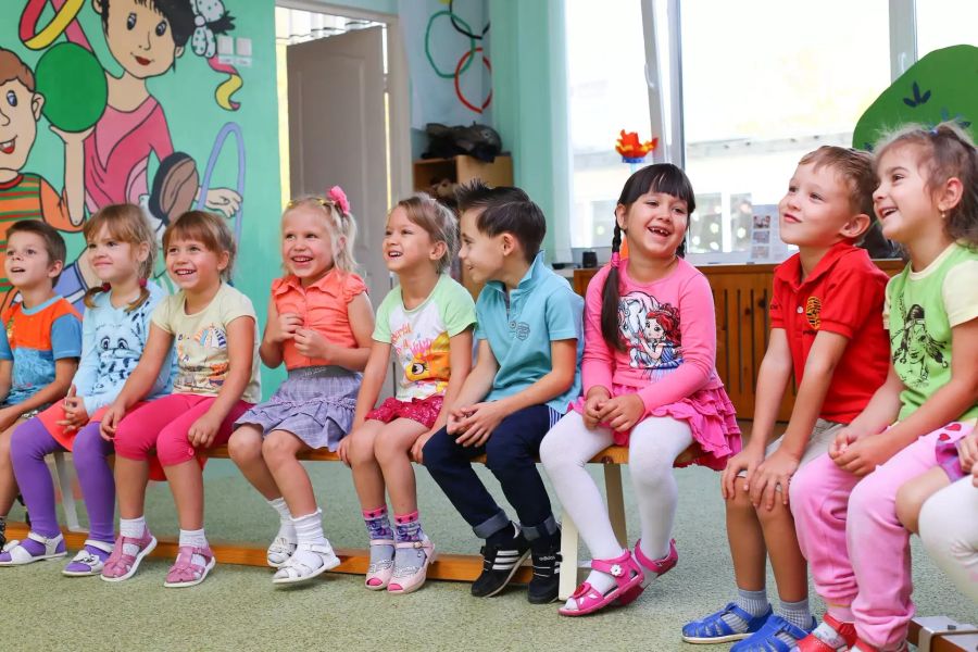 Kindergarten Smartphon Schulstart