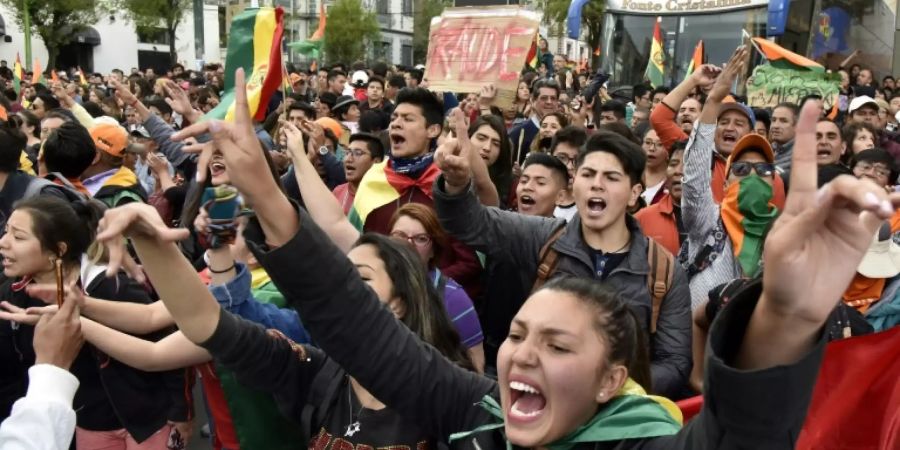 Anhänger von Oppositionskandidat Mesa in La Paz