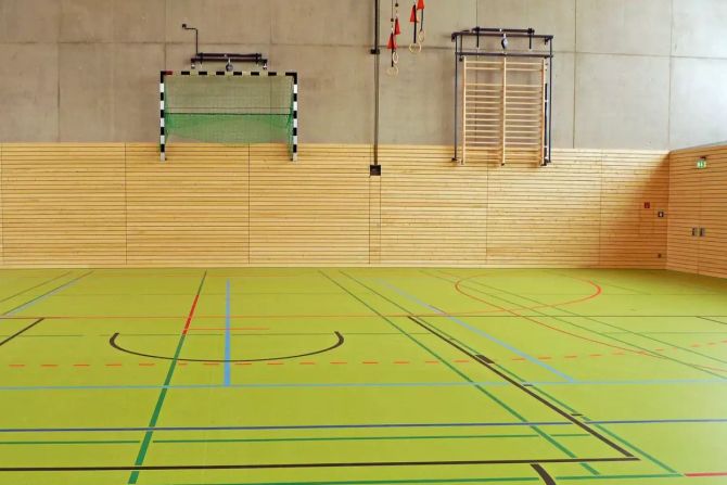 Sporthalle