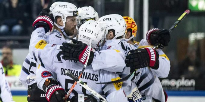 NL-Round-Up - Fribourg besiegt Ambri – Tigers gewinnen Tatzen-Derby