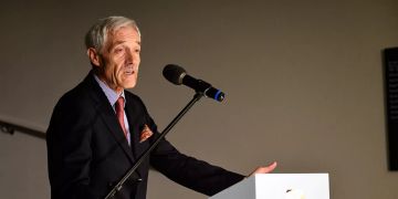 Dr. Ulrich Vischer