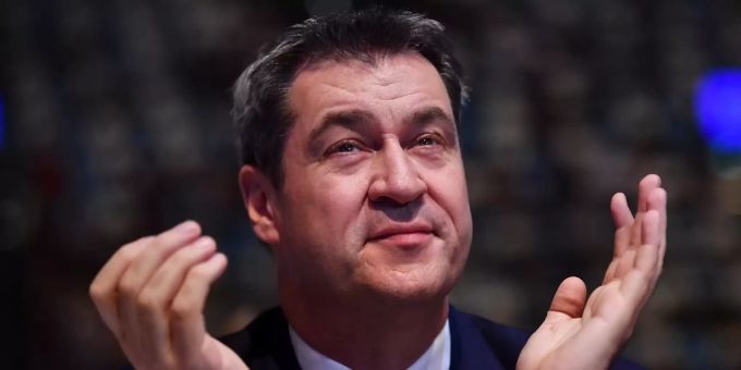 Nach Wahlschlappe - CSU-Söder will «AfD weiter nach rechts drängen»