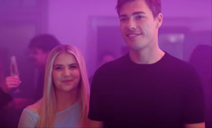 Beatrice Egli und «GNTM»-Kandidat Tony im Musikvideo von «Alibi».