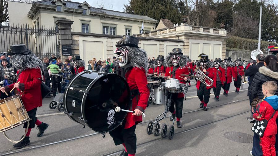 Insgesamt sind 444 Einheiten gemeldet.