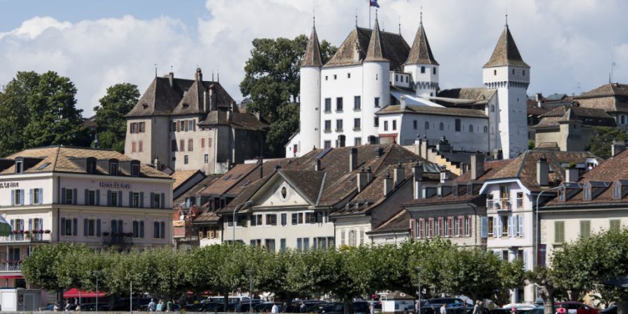 Das Schloss von Nyon oberhalb des Genfersees ist das jüngste Mitglied im Verein Die Schweizer Schlösser. Der Verein mit seinen 32 Mitgliedern freut sich über 1,5 Millionen Besucherin...