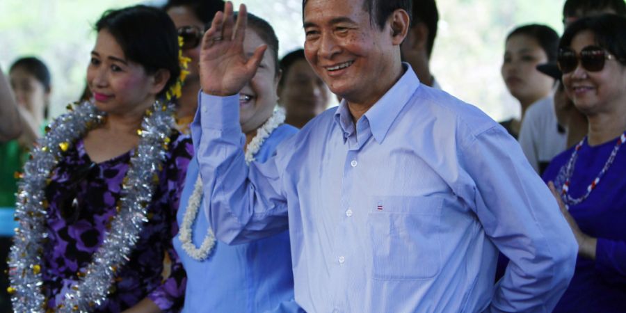 ARCHIV - 16.04.2018, Myanmar, Naypyidaw: Win Myint, Präsident von Myanmar, tanzt am letzten Tag des Neujahrsfestes Thingyan. Foto: Aung Shine Oo/AP/dpa