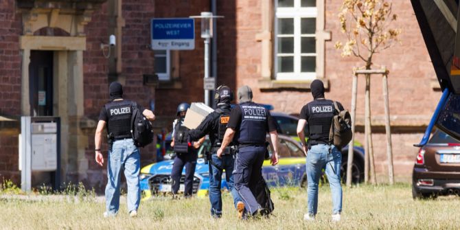 Durchsuchung Messerangreifer Deutschland
