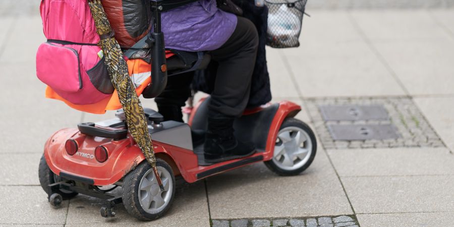 Seniorin Rentnermobil