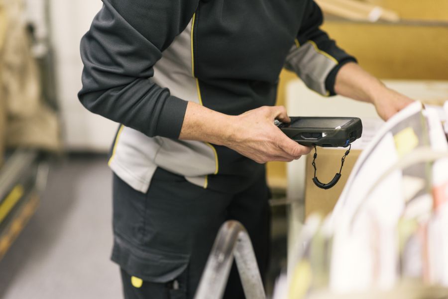 Mit höheren Löhnen und höheren Pensen würden man in der Schweiz genug Personal findet, ist die Gewerkschaft überzeugt.