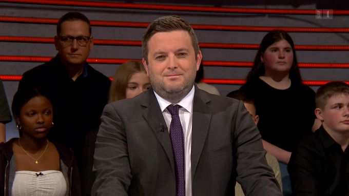 SP-Vizepräsident Jon Pult in der «Arena». «Arena»