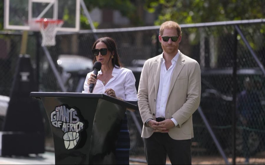 Meghan Markle und Prinz Harry bei den Invictus Games in Nigeria.