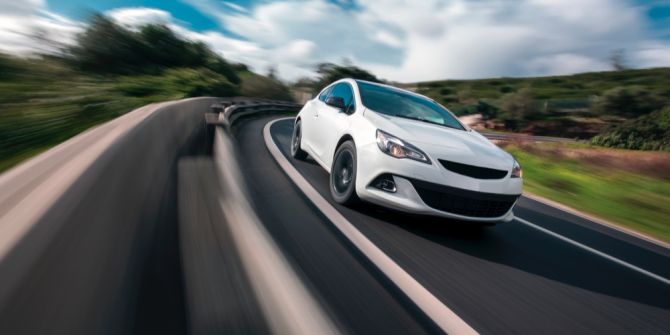 fahrerloses auto athen