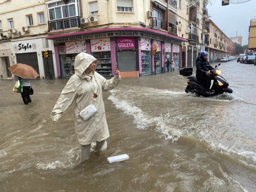 In Spanien gibt es erneut heftige Unwetter, es gilt teils die höchste Warnstufe.