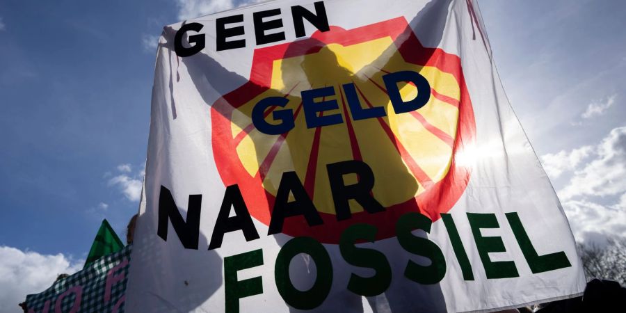 Wird das Klimaschutz-Urteil gegen Shell in zweiter Instanz bestätigt? (Archivbild)