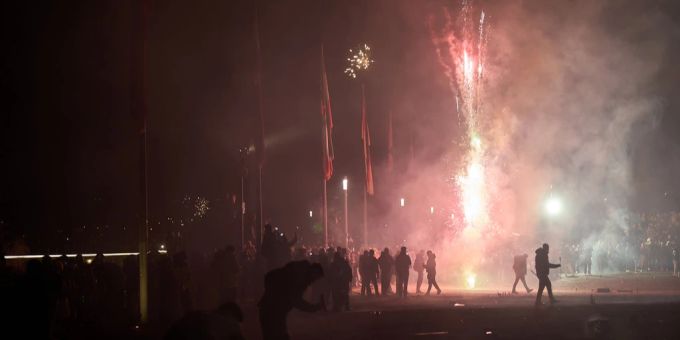 Feuerwerk und Böller gehören zu Silvester dazu. Sind aber nicht ungefährlich. silvester