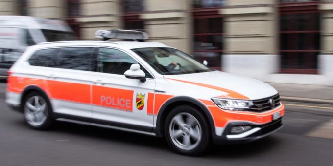Am Montagmorgen ist es in Niedermuhlern BE zu einem Verkehrsunfall gekommen. (Symbolbild) Kantonspolizei Bern