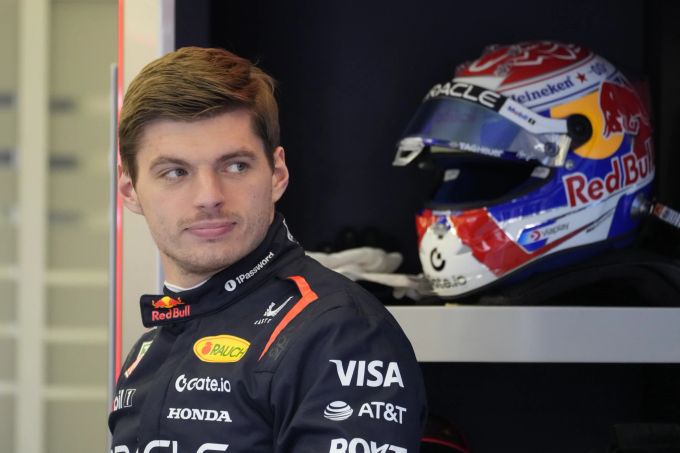 Max Verstappen (Red Bull) beim Vorsaison-Test der Formel 1 in Bahrain. Max Verstappen Red Bull
