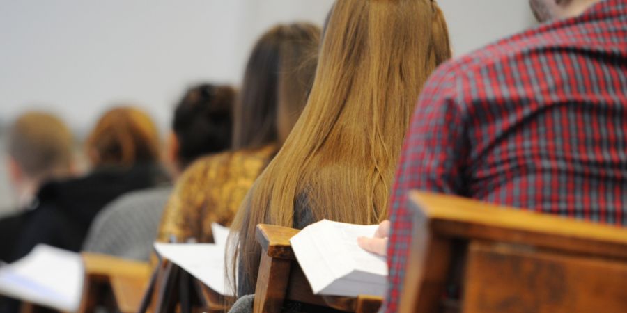 Der Kanton Aargau bezahlt schweizweit am wenigsten Stipendien für Studierende an Universitäten oder Fachhochschulen. (Symbolbild)