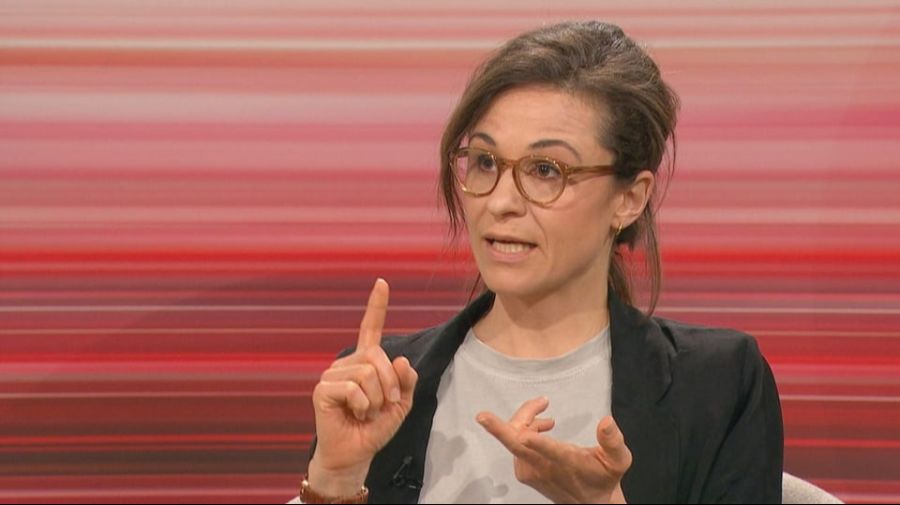 Die Algorithmen der sozialen Medien bevorzugen laut Angela Müller «polarisierende, aufstachelnde und toxische Inhalte, da diese die meiste Interaktion auslösen.»