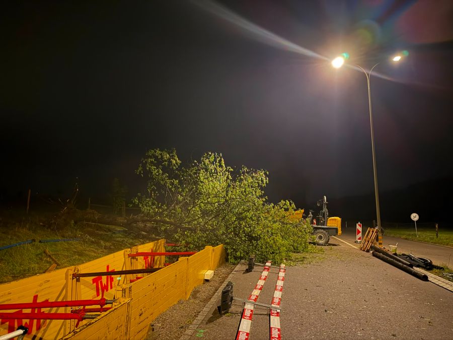 Auch in Volketswil kam es zu Schäden.