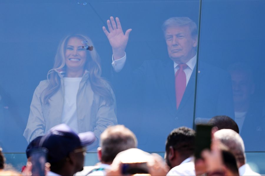 US-Präsident Donald Trump verfolgt die Partie live.