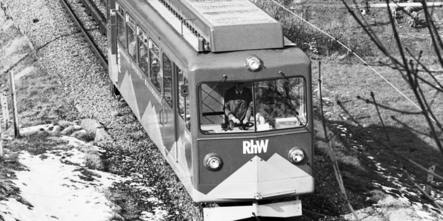 Die Bahn von Rheineck nach Walzenhausen fährt seit 1896. Im Bild eine Aufnahme aus dem Jahr 1992.
