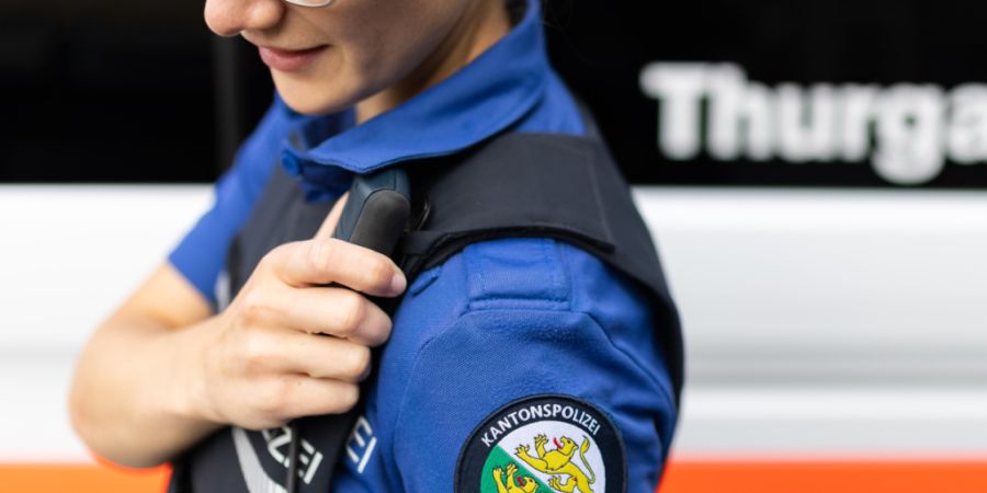 Die Kantonspolizei Thurgau ermittelte zwei Jugendliche, die an der Oberstufenschule in Arbon Gewaltvideos verbreiteten. (Symbolbild)