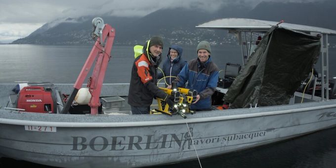 Auf der Suche nach Schätzen unter der Wasseroberfläche: Team um Jörg Mathieu (ganz rechts im Bild) von Nautic Discovery. (Archivbild) Nautic Discovery