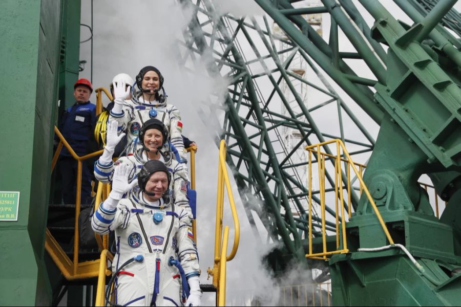 Sie brachte Raumfahrer aus verschiedenen Staaten zur ISS.