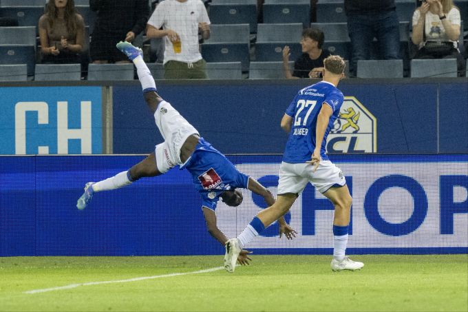 Nicky Beloko (FC Luzern) feiert sein Tor zum 1:0 gegen den FC Sion. Nicky Beloko FC Luzern