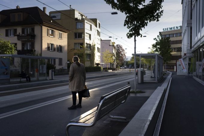 An einigen Haltestellen der VBZ muss aktuell länger gewartet werden. VBZ
