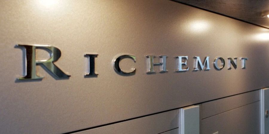 Der Luxusgüterkonzern Richemont ist auf der Suche für Partner zum Aufbau einer Luxusgüterplattform vorerst fündig geworden. Dabei wird Richemont die Mehrheit an der Online-Handelsplattform Yoox-Net-a-Porter (YNAP) verkaufen. Das hat einen Milliardenabschreiber zur Folge. (Archivbild)