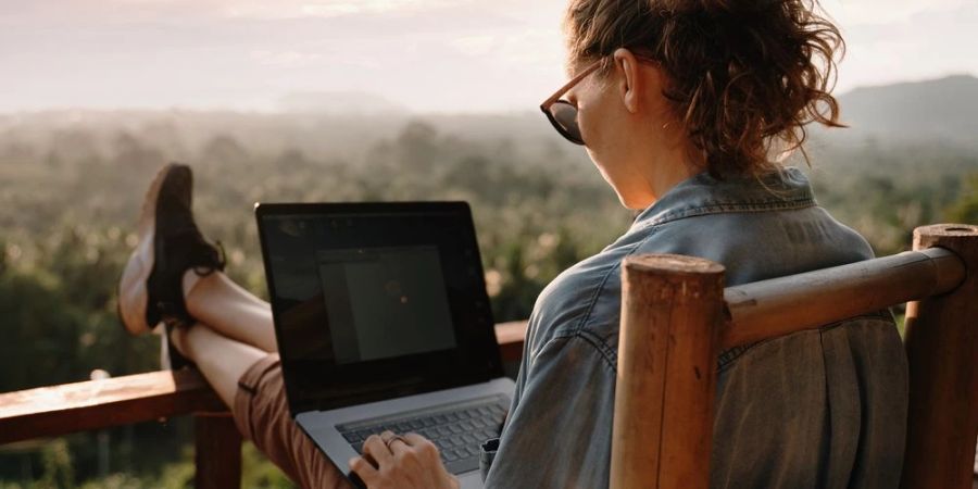 Arbeiten wann und wo man möchte: Die Corona-Pandemie hat der Remote-Arbeit Vorschub geleistet.