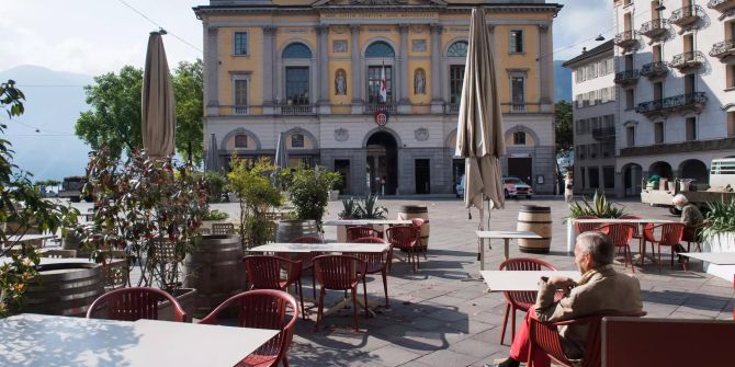 Lugano: Preparativi apertura pioccoli commerci e negozi, allentamento lockdown Covid-19, Coronavirus, Fase 2