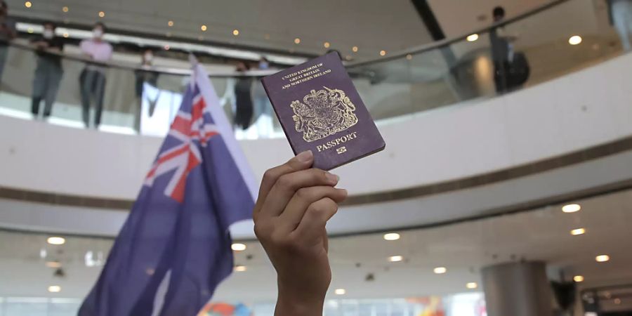 Proteste in Hongkong: Die britische Regierung hatte im Streit um das von Peking geplante Sicherheitsgesetz für Hongkong gedroht, ehemalige Untertanen einzubürgern.