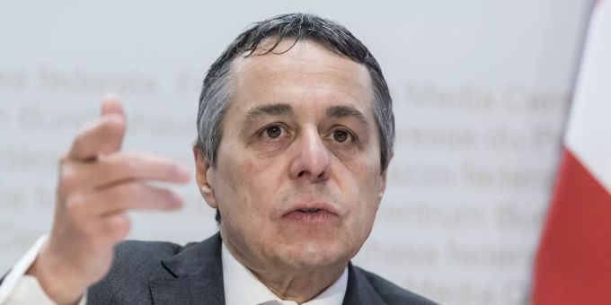 Bundesrat Ignazio Cassis war 2019 am meisten mit dem Flugzeug unterwegs. ignazio cassis