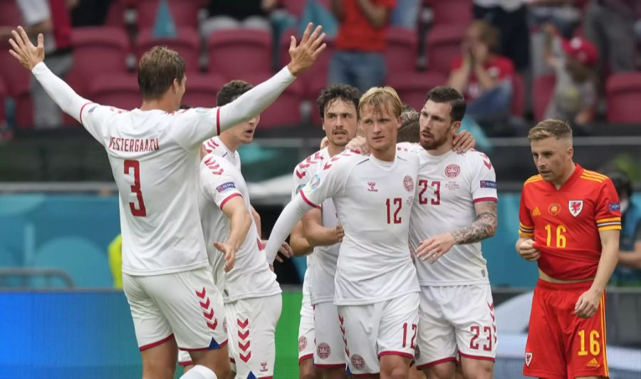 Kasper Dolberg markiert gleich nach der Pause das 2:0.