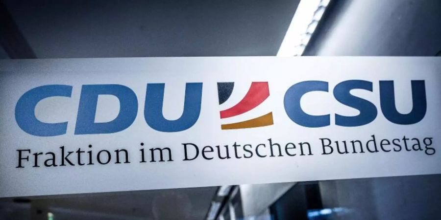 Die Präsidien von CDU und CSU kamen zu einer Sitzung zusammen. Foto: Michael Kappeler/dpa