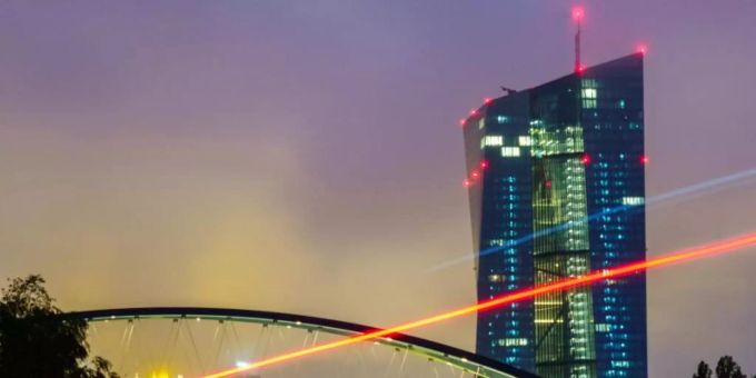Die Geldpolitik der Europäischen Zentralbank (EZB) ist umstritten. Foto: Andreas Arnold/dpa Die Geldpolitik der Europäischen Zentralbank (EZB) ist umstritten. Foto: Andreas Arnold/dpa