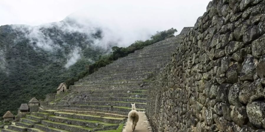 Die im 15. Jahrhundert erbaute Inkastadt Machu Picchu