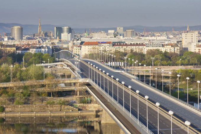 Während des Corona-Shutdowns wirkt Wien wie leergefegt. Wien österreich shutdown corona