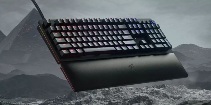 Razer Huntsman V2 Keyboard