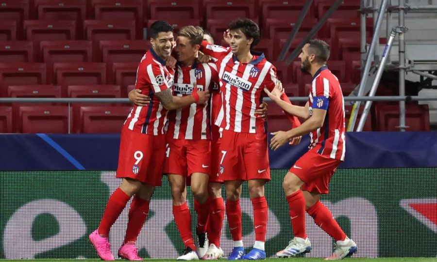 Atlético Madrid hat zwei Spiele weniger als Real Sociedad und liegt mit drei Punkten Rückstand auf Platz vier.