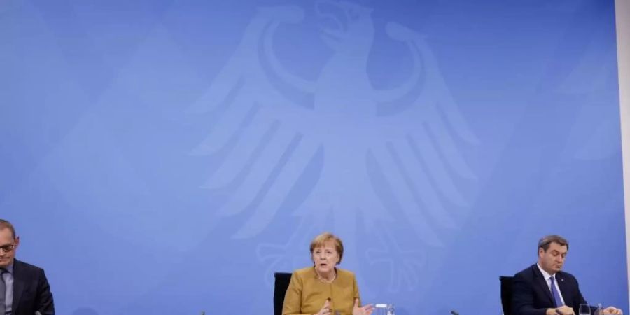 Es sei nicht kontrollierbar, ob nur Gäste in den Hotels übernachteten, die tatsächlich Verwandte in der Region besuchten, begründete Merkel demnach ihre Kritik. Foto: Odd Andersen/AFP/POOL/dpa