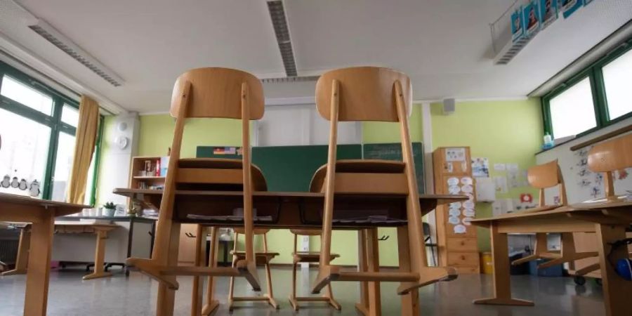 Viele Grundschulen wollen vom 22. Februar an wieder schrittweise ihren Betrieb aufnehmen. Foto: Sebastian Gollnow/dpa