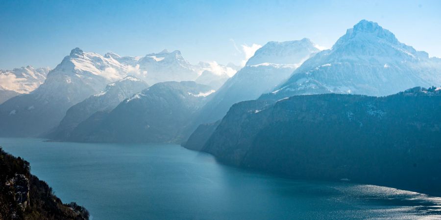 Ausblick von Morschach auf den Vierwaldstättersee.