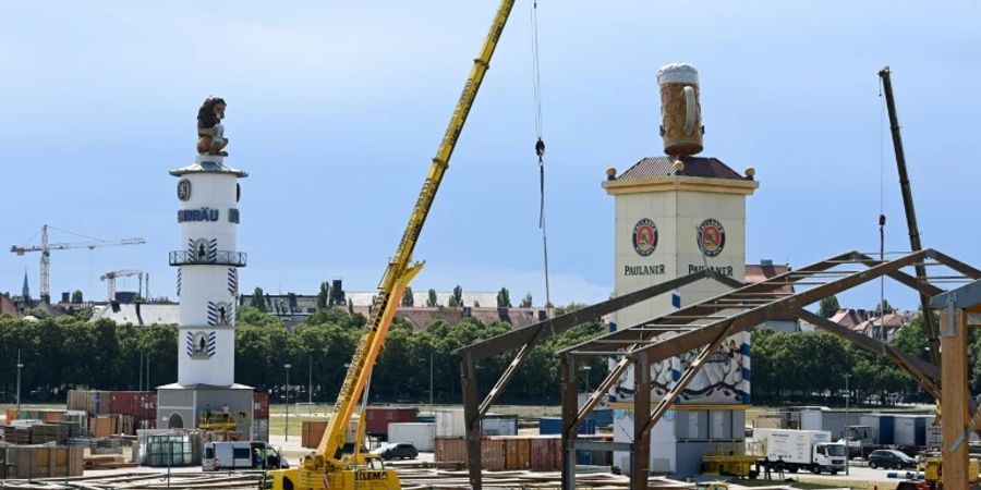 Vorbereitungen für das Oktoberfest in München