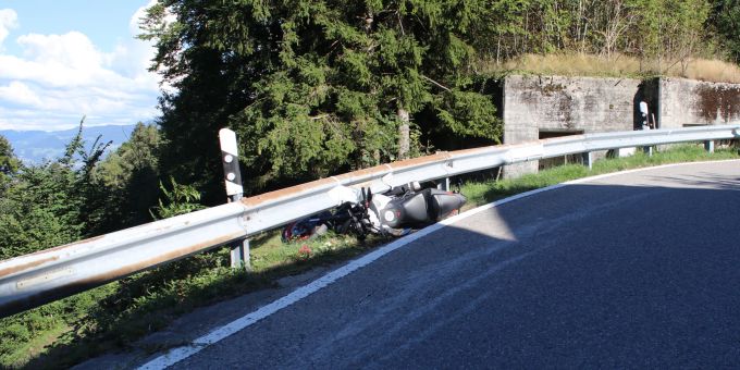 Oberegg AI: Selbstunfall mit Motorrad Oberegg AI: Selbstunfall mit Motorrad