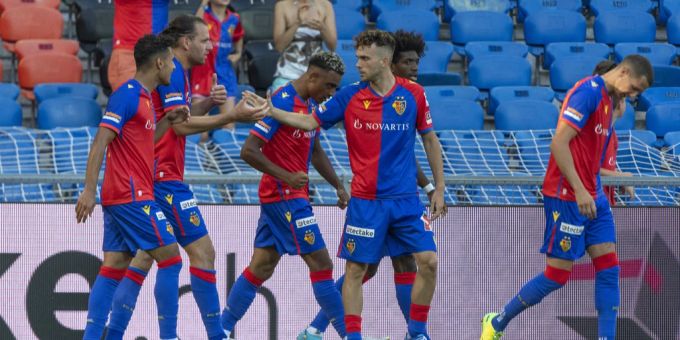Legende wettert - Maissen: «FCB ist zusammengekaufte Juniorentruppe»